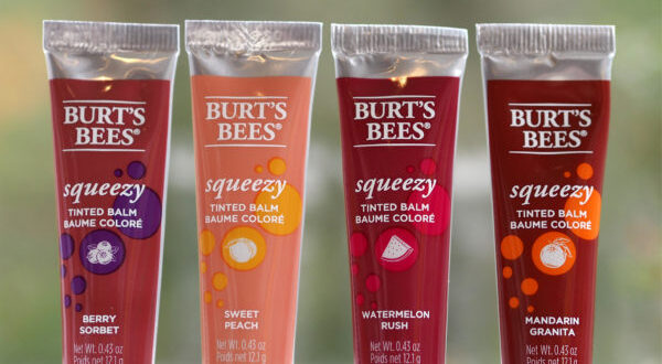 Burt's Bees Squeezy Tinted Balms | British Beauty Blogger