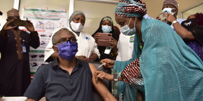 Governors of Kaduna, Niger, Osun take the COVID19 vaccines (photos)