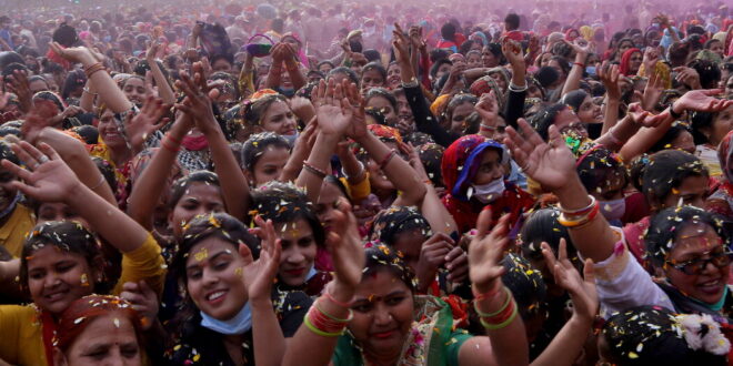 India’s case surge hits highs not seen in months as festival season begins.
