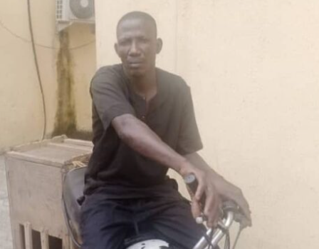 Lagos police arrest man while riding a police bike stolen during #EndSARS crisis (photo)
