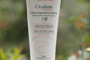 Avene Cicalfate Restorative Hand Cream | British Beauty Blogger