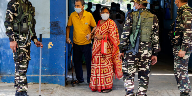 India: Five killed in election violence in West Bengal state