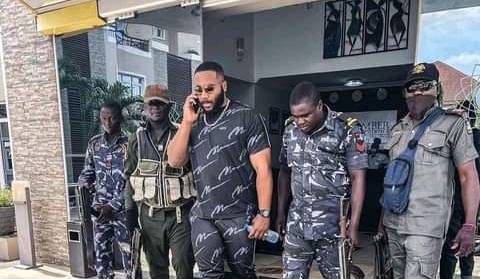 Nigerians Condemn Police As Ex-BBNaija Housemate Moves With Four Armed Escorts