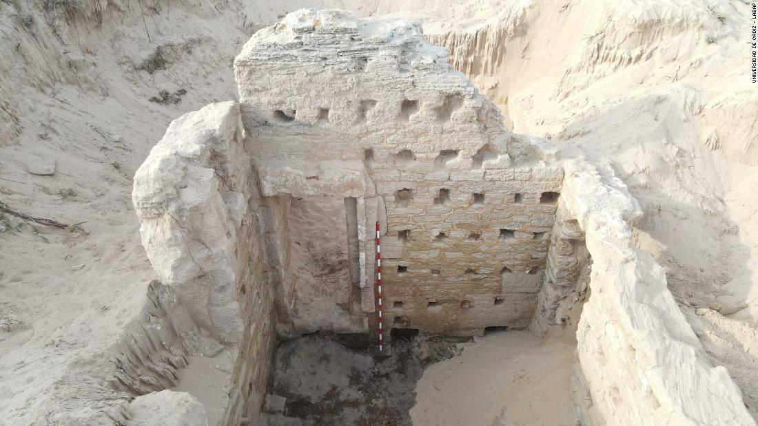 Ancient Roman bath complex discovered on beach in southern Spain