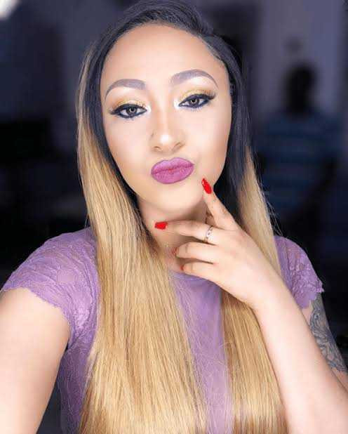 ?Bunch of Hypocrites? ? Rosy Meurer responds after she was bashed for her post shading single ladies (videos)