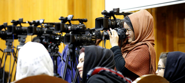 Is Press Freedom Incompatible with Gender Empowerment?