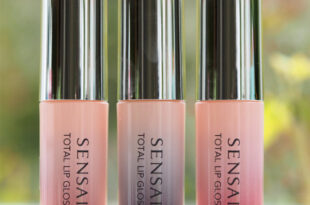 Sensai Beauty Total Lip Gloss | British Beauty Blogger