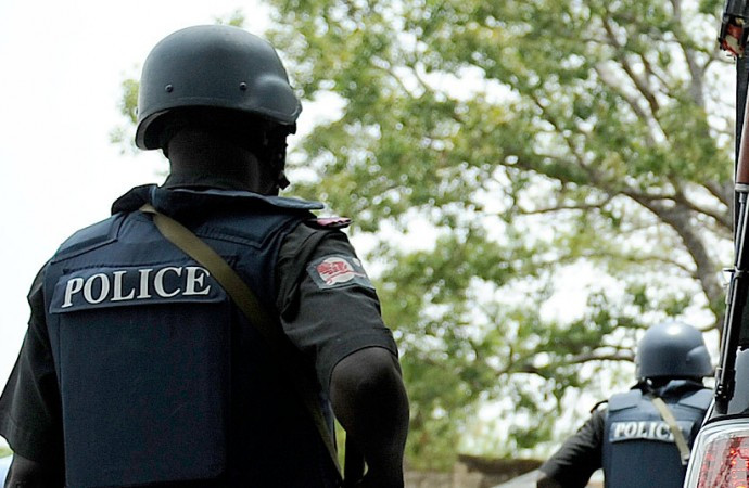 Unknown gunmen raze down police facility in Abia, release suspects in detention