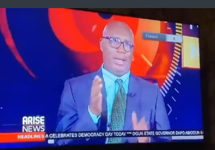 Newscaster expresses disappointment after President Buhari?s democracy day speech (video)