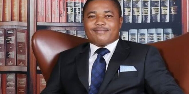 'Pray for me, you may not hear from me again ' - Nnamdi Kanu/IPOB's lawyer Ifeanyi Ejiofor cries out as he alleges the DSS and Army invaded his home
