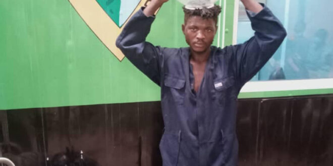 Suspected thief nabbed while removing garden lights glass cases in Ikoyi