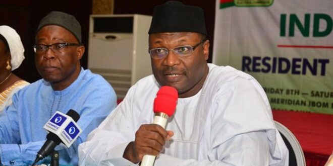 INEC redeploys 5 RECs, 4 directors