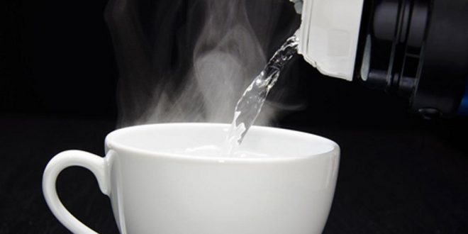 Side effects of drinking hot water too frequently