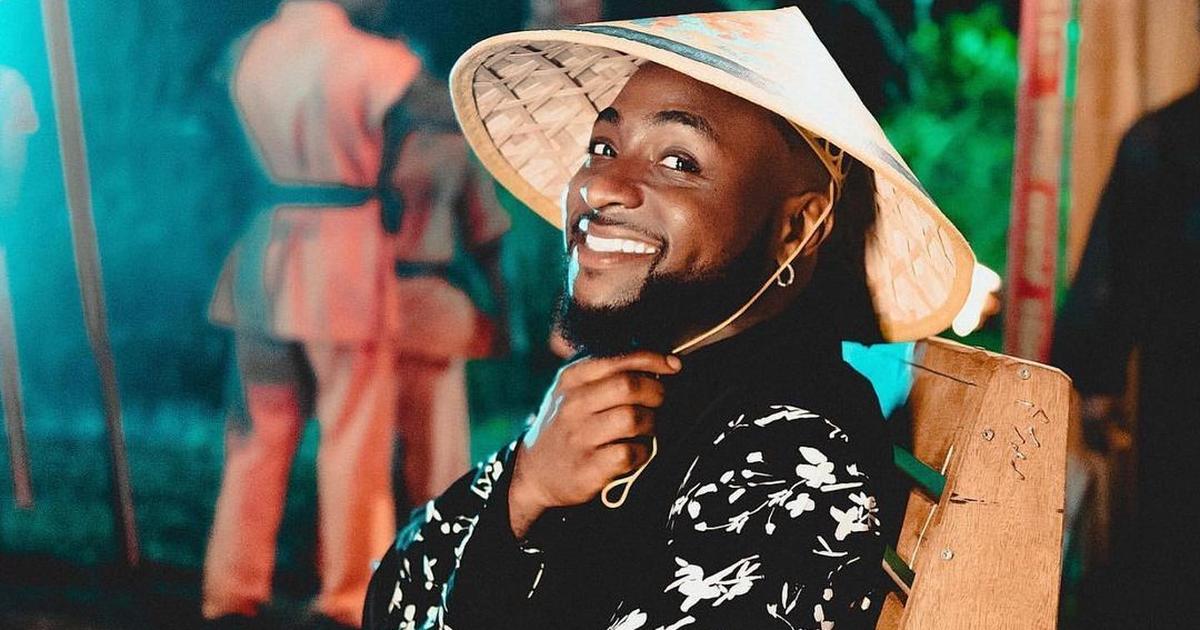 Davido raises over N50M in less than an hour on Twitter after tweeting his account details