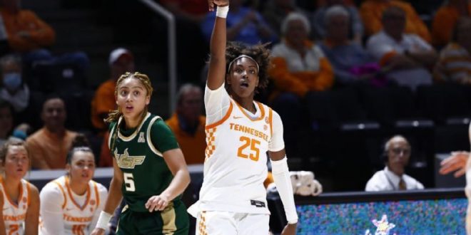 Horston leads Lady Vols to fourth-quarter comeback