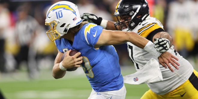 Steelers' Cameron Heyward says 'nothing malicious' about roughing Chargers' Justin Herbert