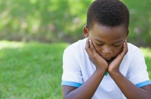 10 childhood traumatic experiences that affect adults