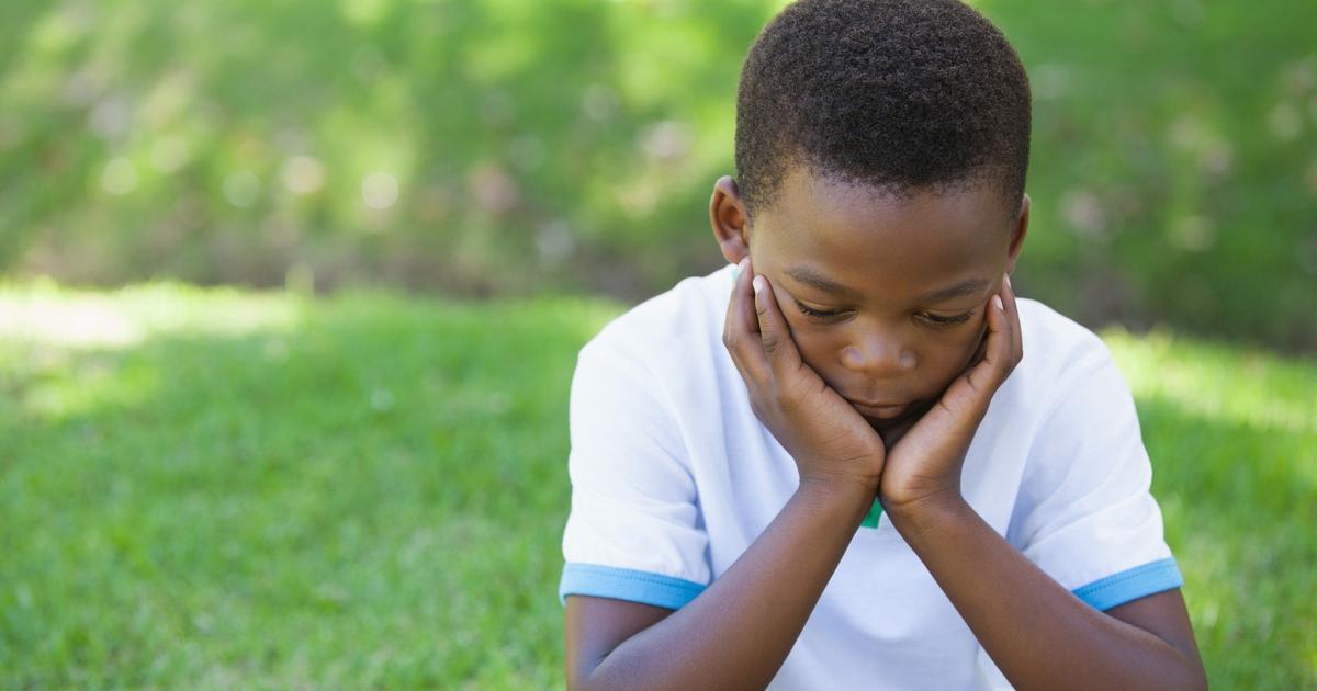 10 childhood traumatic experiences that affect adults