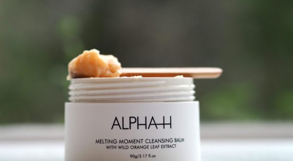 Alpha H Melting Moment Cleansing Balm | British Beauty Blogger