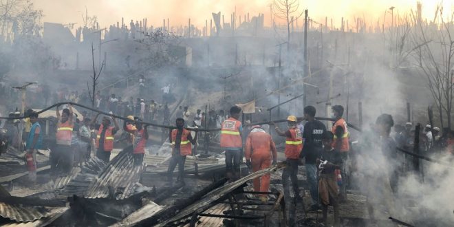 Fire at Bangladesh Rohingya camp kills boy, leaves 2,000 homeless