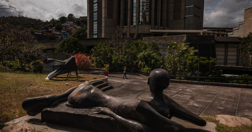 A Decaying Art Gem Signifying Venezuela’s Divisions Could Now Help It Heal