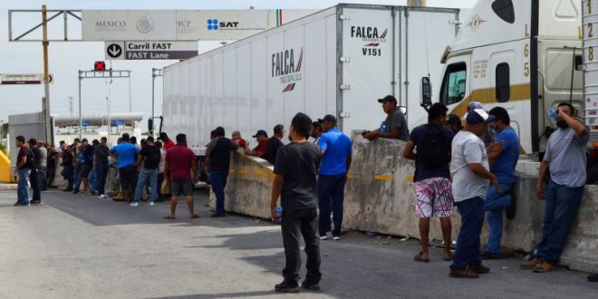 Mexican truck drivers block major US-Mexico point of entry in protest of Texas border inspections | CNN