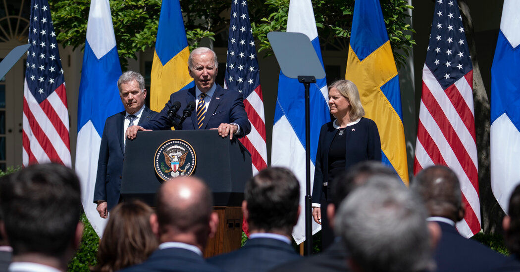 Biden Seeks Swift Effort to Bring Finland and Sweden Into NATO