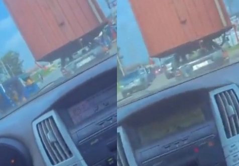 Car spotted carrying a huge container in Delta state (video)