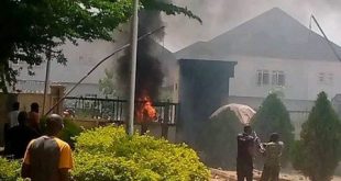 Commercial motorcyclists invade Abuja estate, set security post on fire over their colleagues