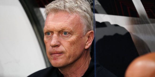 David Moyes apologises after seeing red as West Ham suffer Europa League exit