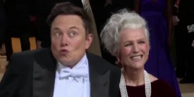 Elon Musk's Mom Maye Hammers New York Times Over 'White Privilege' Hit Piece Against Her Son