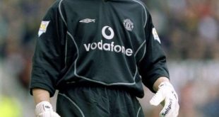 Former Man United goalkeeper Andy Goram given just six months to live with terminal cancer