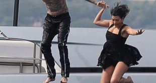 Kourtney Kardashian and Travis Barker enjoy romantic day on luxury yacht as they honeymoon in Italy