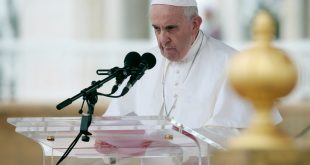 Pope Rejects San Francisco Archbishop Who Denied Pelosi Eucharist Promotion