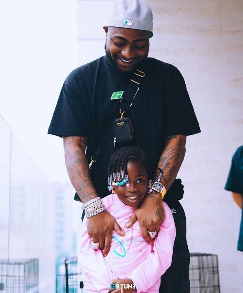‘So All Women Are The Same’ – Reactions As Davido’s Imade Pulls Grown Up Stunt After She Was Asked Her Age