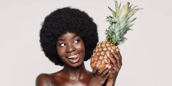 5 incredible things pineapple does to your skin