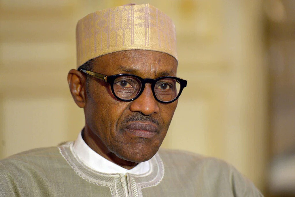 Buhari takes decisions without cabal ? Presidency