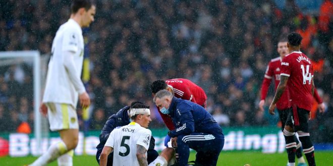 Football’s law-makers urged to introduce temporary concussion substitutions