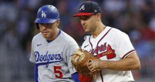 Freddie Freeman Doesn't Seem Happy to Be on the Dodgers