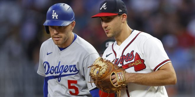 Freddie Freeman Doesn't Seem Happy to Be on the Dodgers