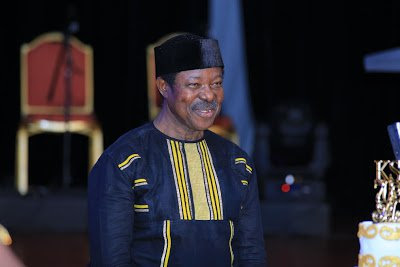 Woman claims Sunny Ade is her father, details years-long paternity dispute