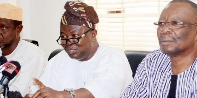 ASUU: Parents propose paying  N10,000 per session to end strike