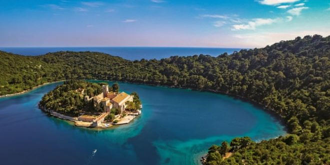 Archipelagos, parks and palaces: the best of Croatia – in pictures