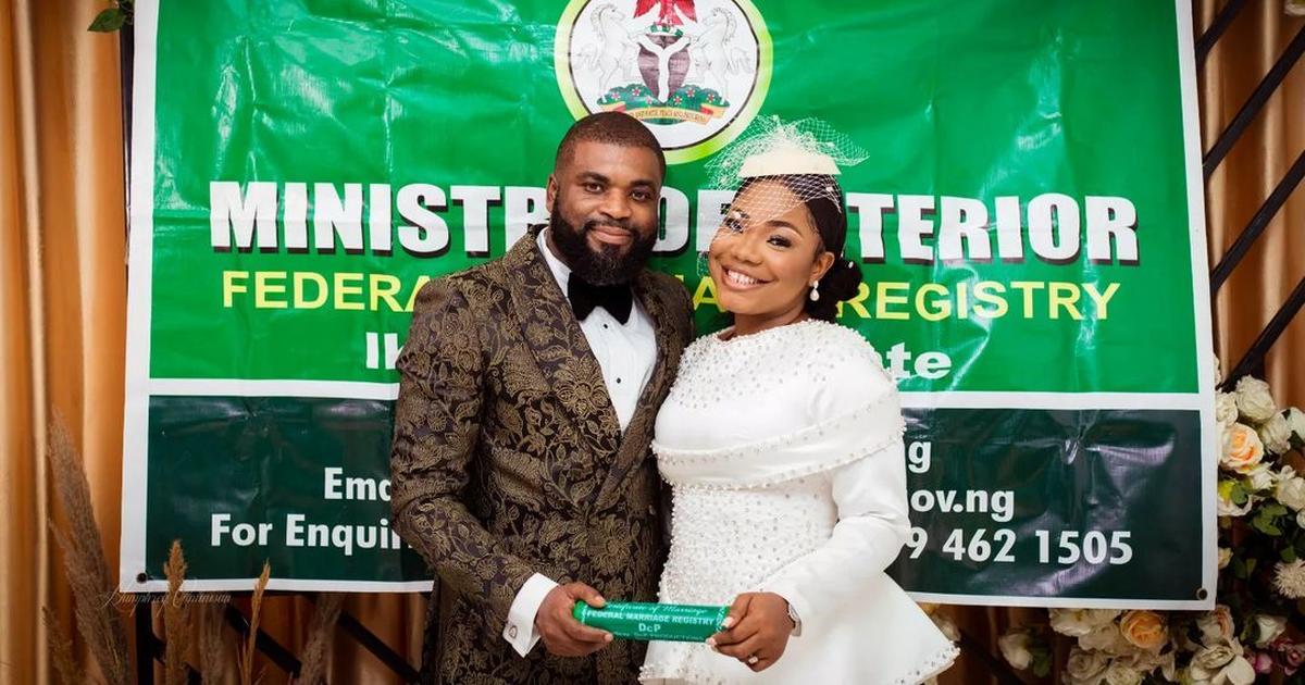 Check out photos from Mercy Chinwo's court wedding