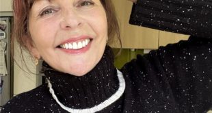 ME & EM Cashmere Blend Sale Sweater | British Beauty Blogger