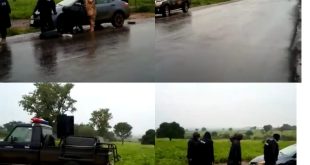 Police officers help Nigerian man with flat tyre along the Kaduna-Abuja expressway (video)