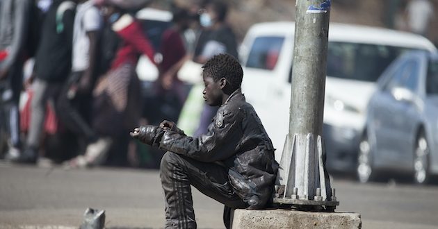 Starvation Pounds Inflation-Hit Urban Zimbabweans
