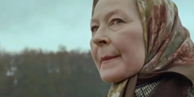 7 films & series that portray Queen Elizabeth II
