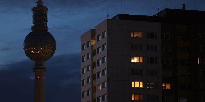 Germany will borrow nearly $200 billion to cap consumers' energy bills | CNN Business