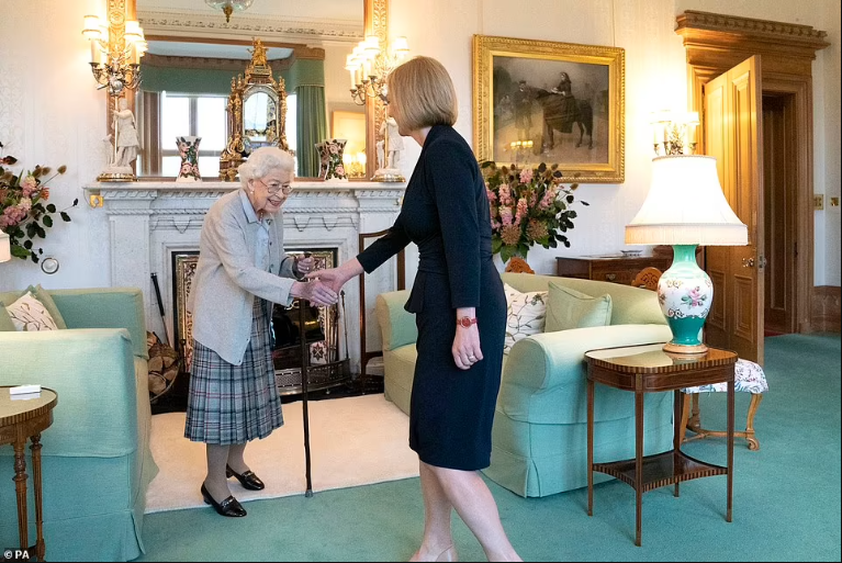 Liz Truss assumes office as UK prime minister after meeting with the Queen
